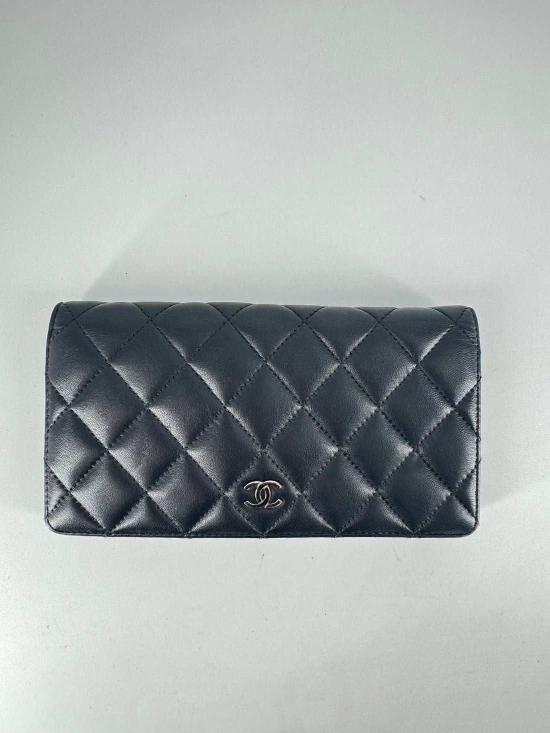 Chanel lambskin wallet black