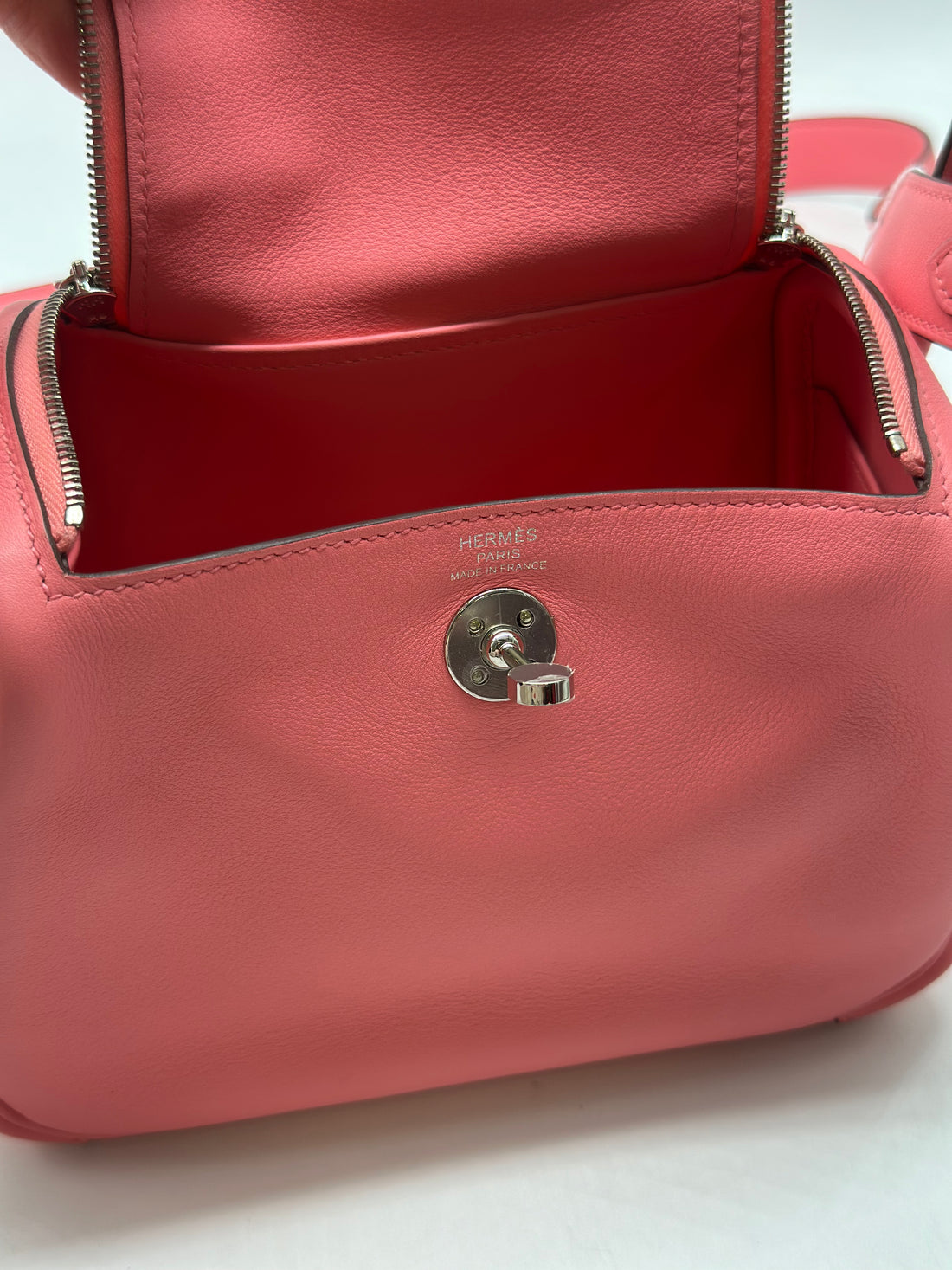 Hermes Mini Lindy Swift 20 Rose/Silver ZCT639 KG HR33