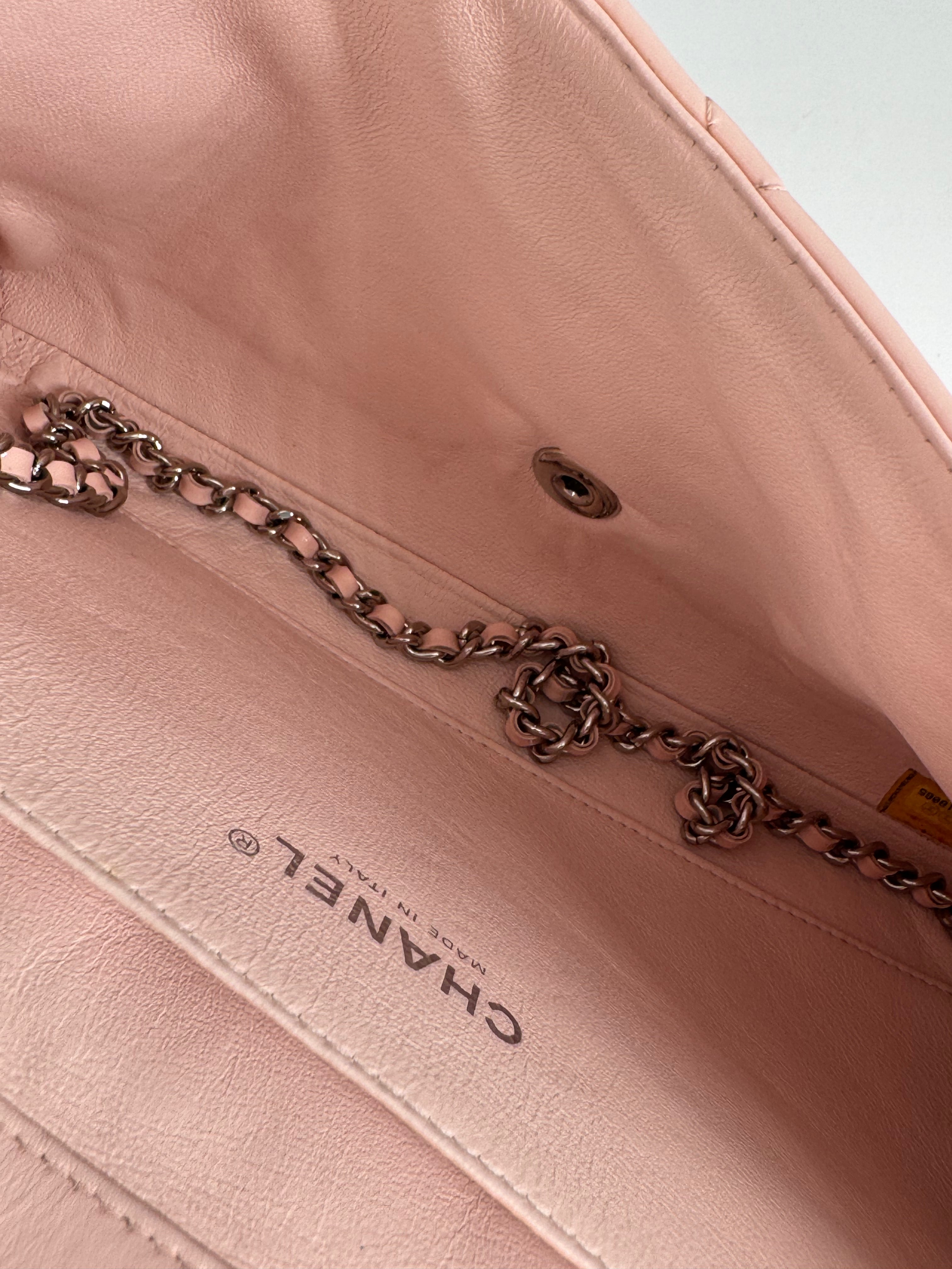 Chanel Classic Patent Quilted Clutch Light Pink