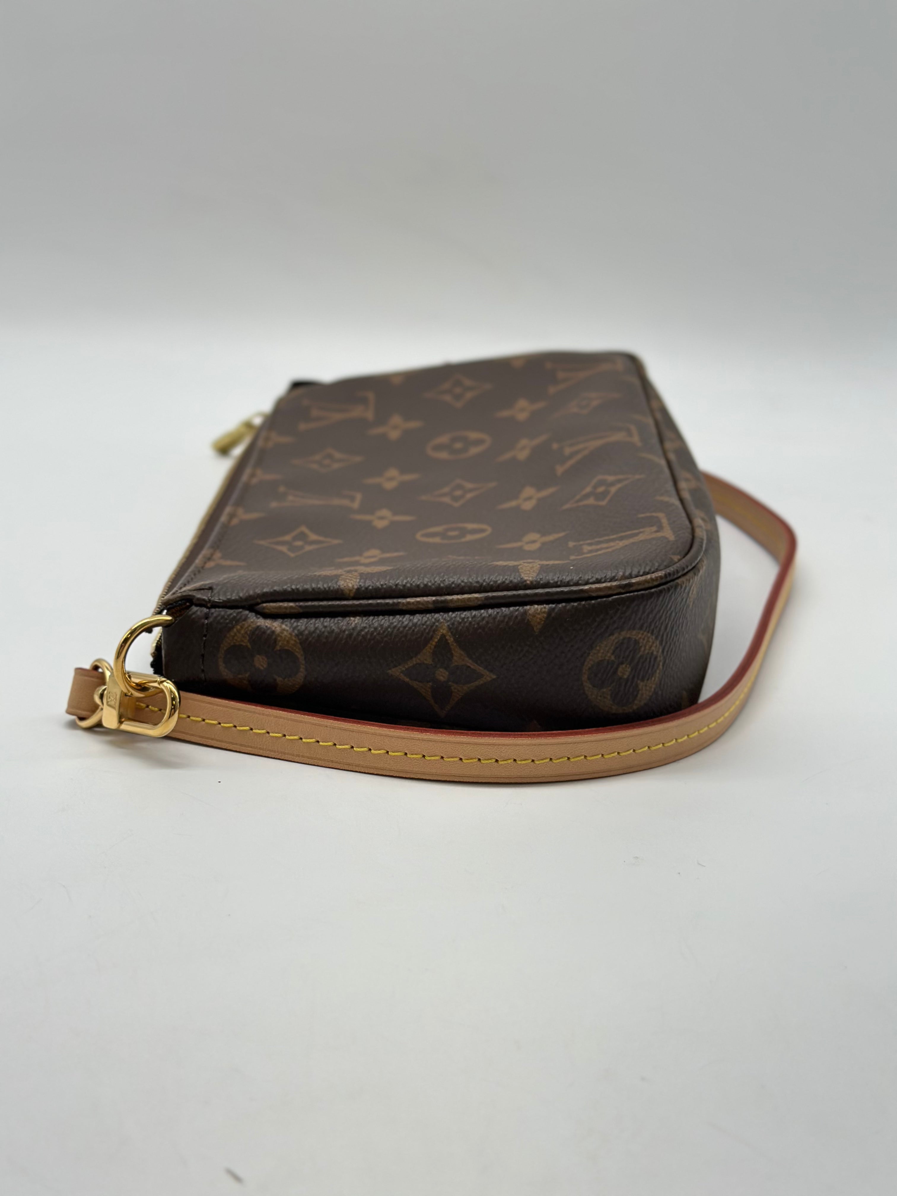 Louis Vuitton Classic Monogram Pochette Accessoires LVPO