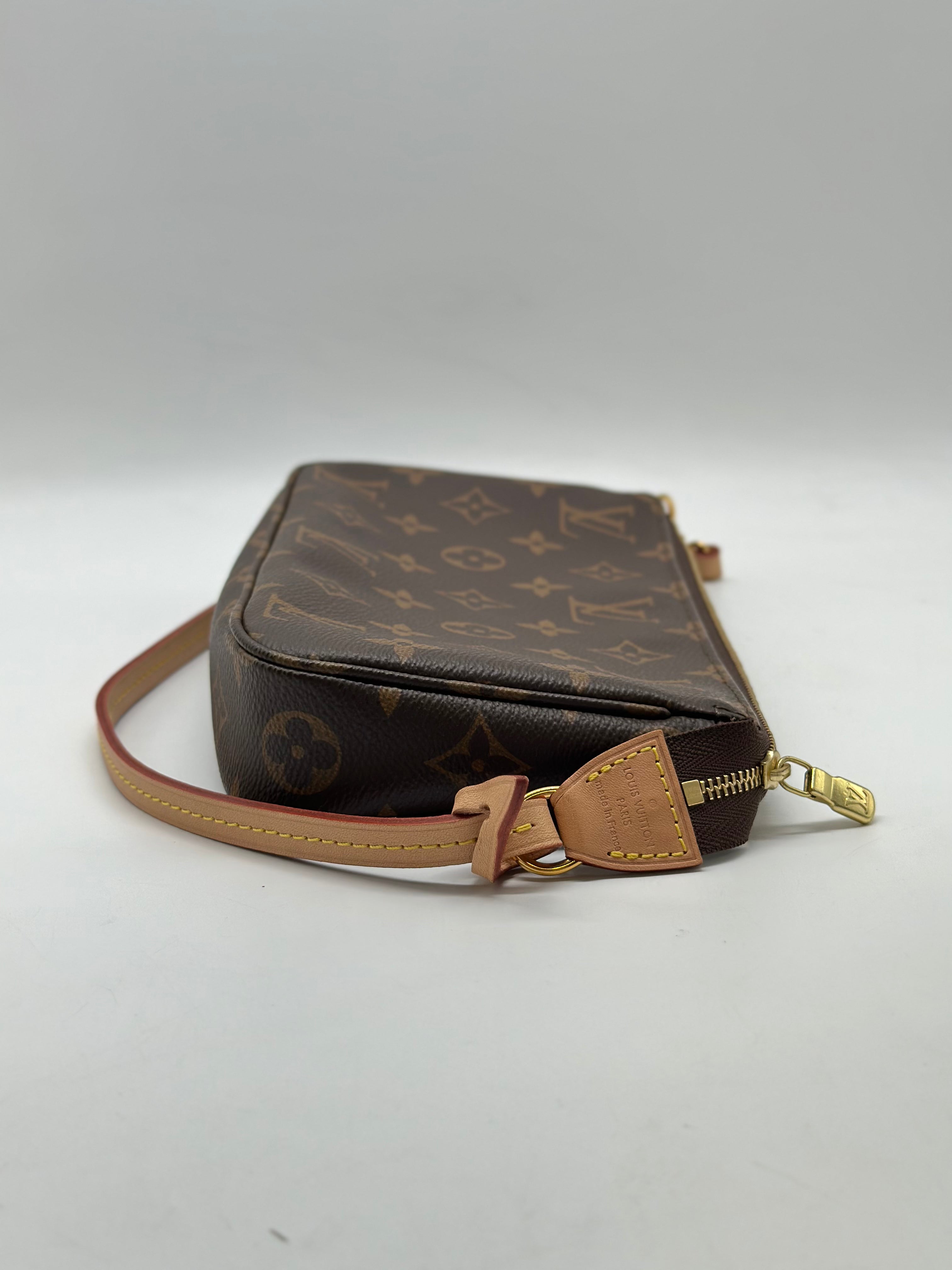 Louis Vuitton Classic Monogram Pochette Accessoires LVPO