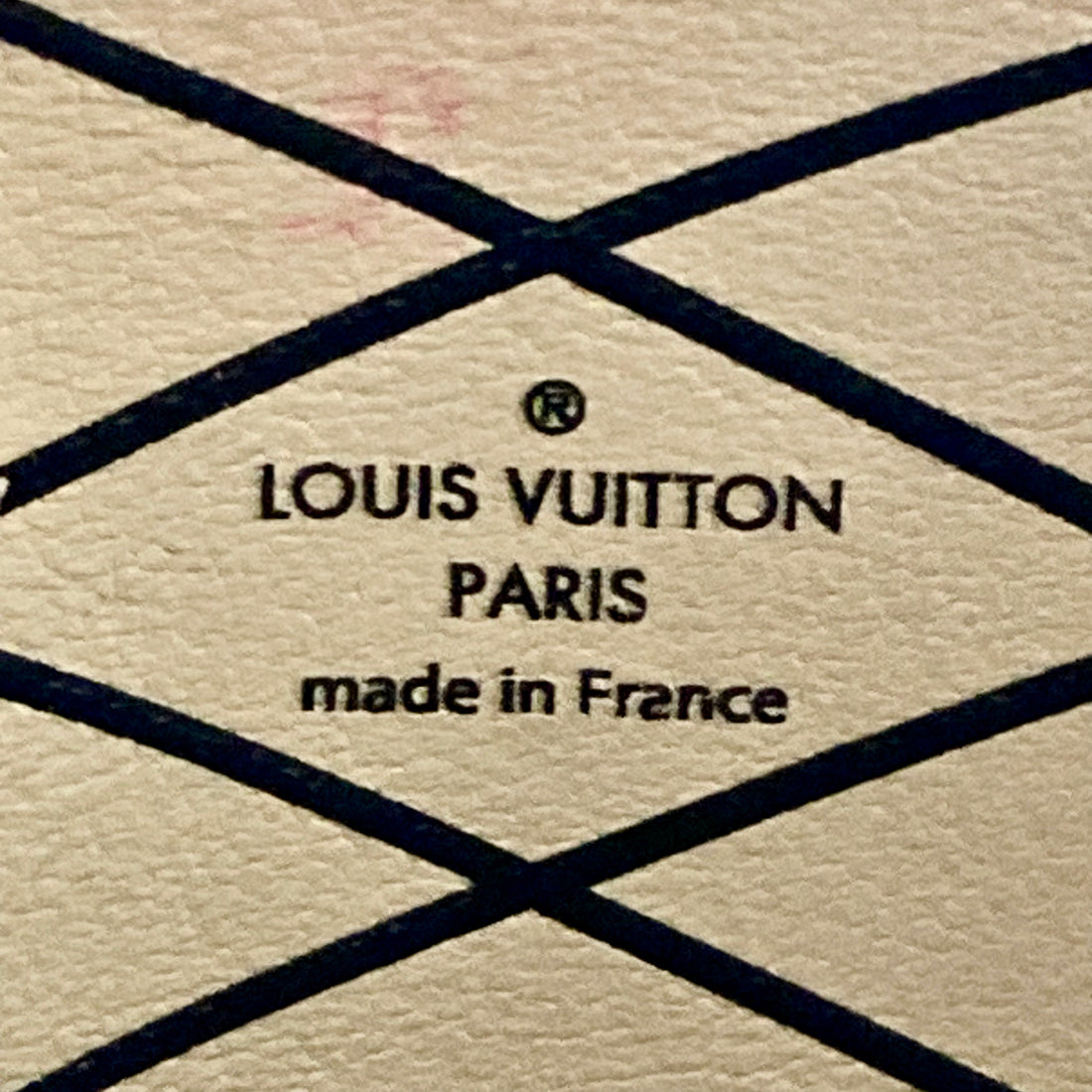 Louis Vuitton Reverse Monogram Trunk Microchipped lv1045