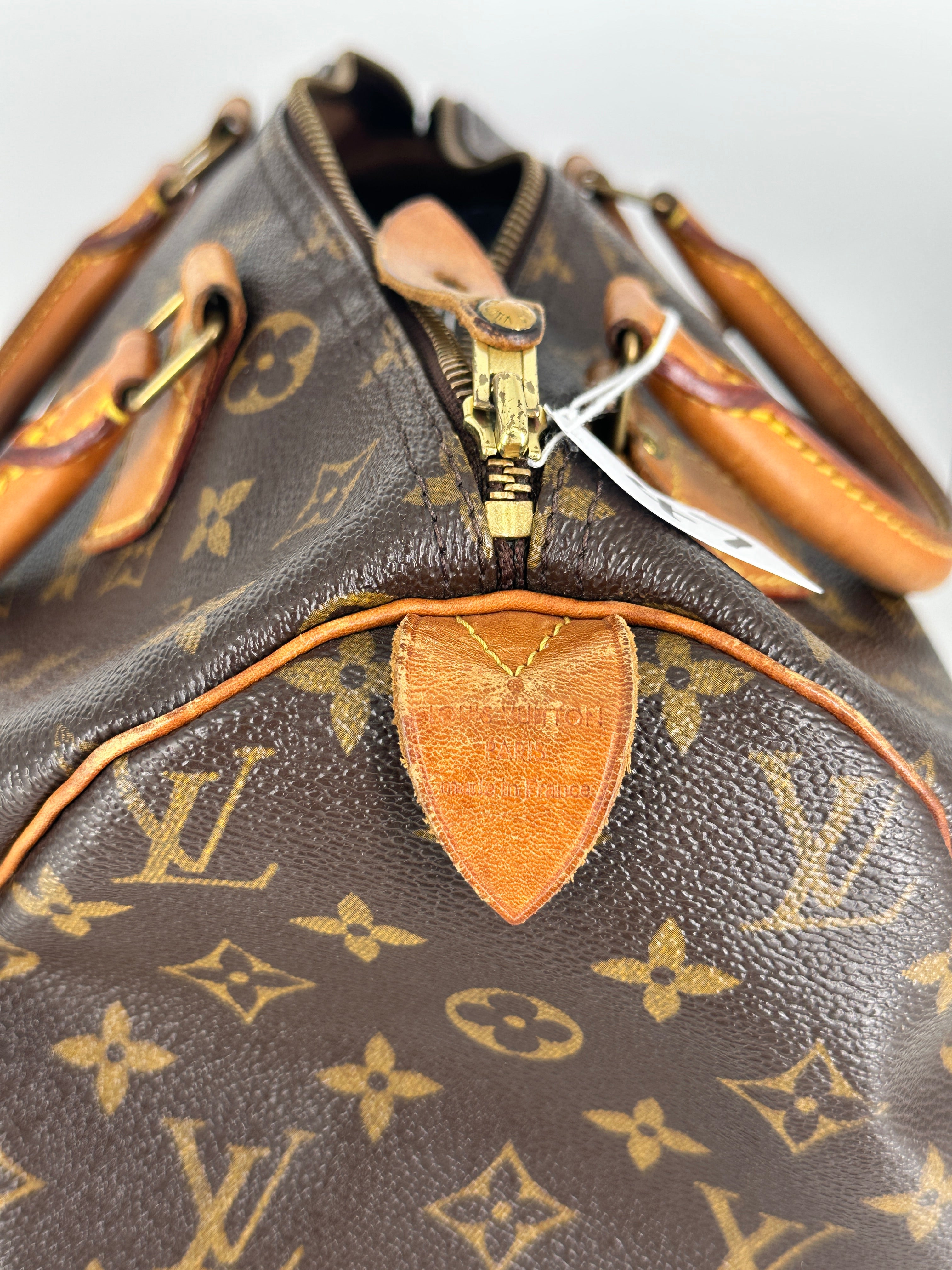 Louis Vuitton Classic Monogram Speedy 30