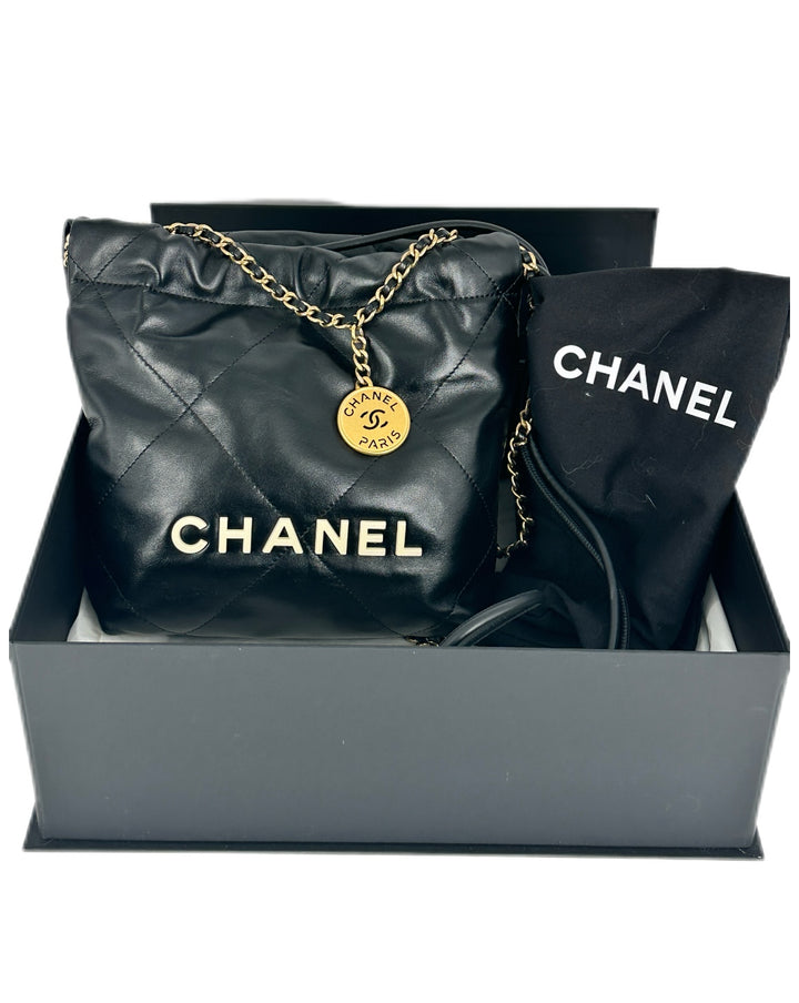 Chanel 22 Bag Mini Shiny Calfskin Black WHW