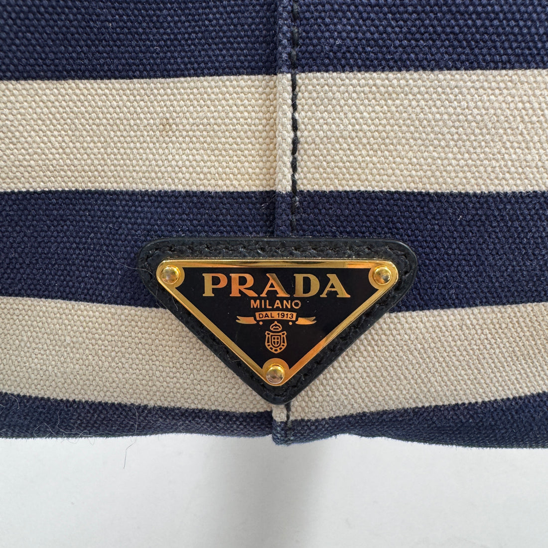 Prada Canapa Navy off white red