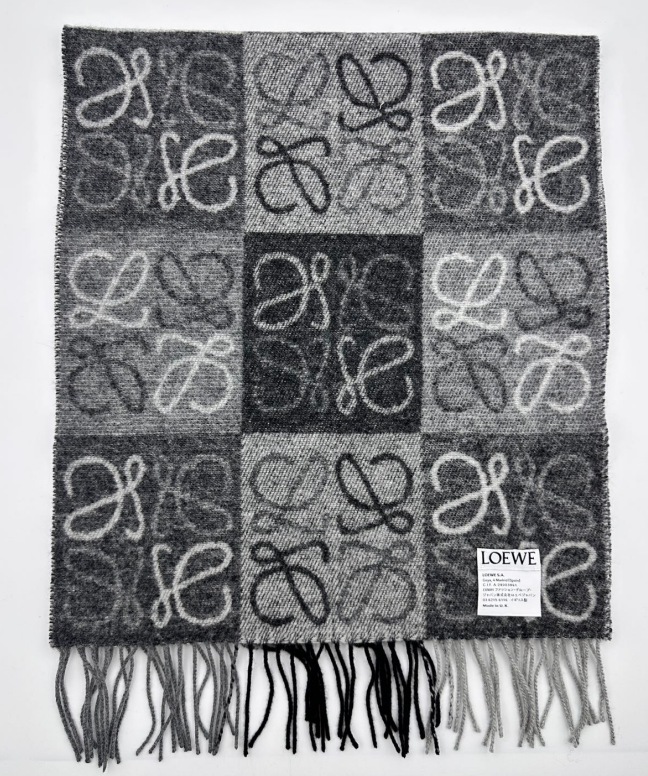 Loewe Printed Plaid Woolen Scarf in Grey LLS02