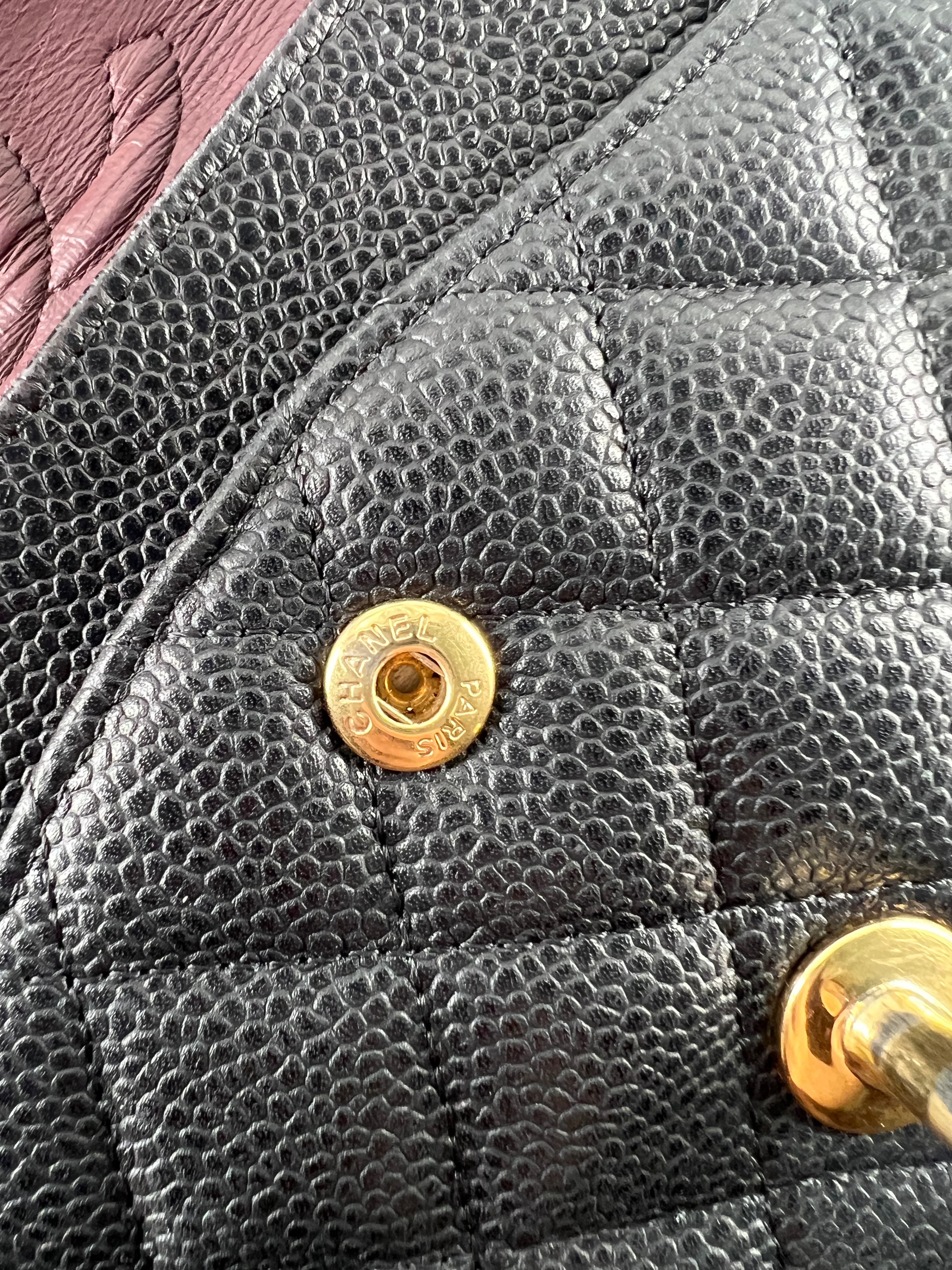 Chanel Caviar Medium Double Flap GHW