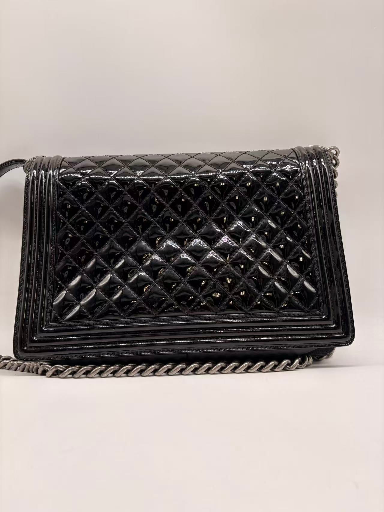 Chanel Quilted Patent Leather Boy Bag Large Black (17***51) CC790NA
