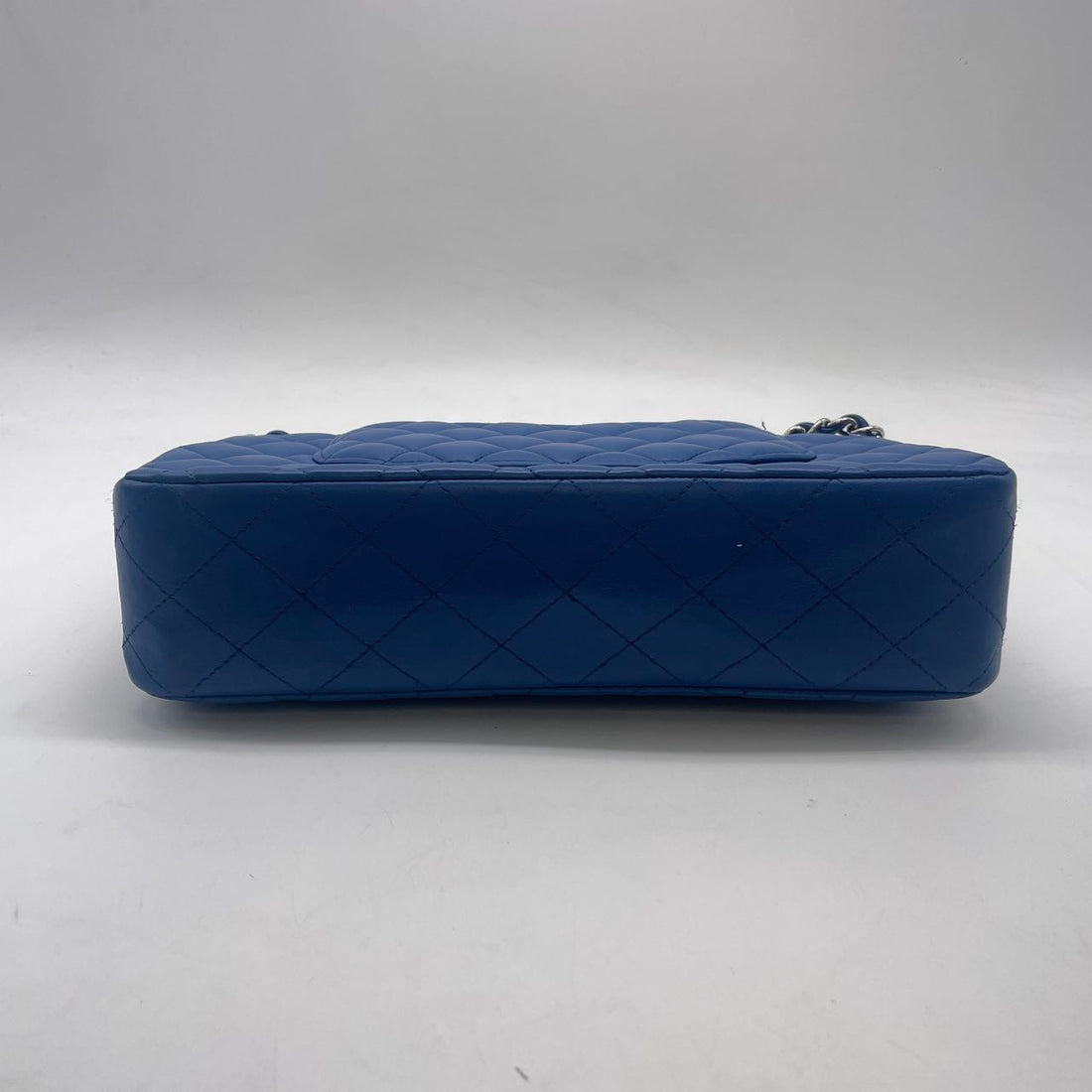 Chanel Quiled Lambskin Medium Classic Double Flap Blue (22***05) CC523