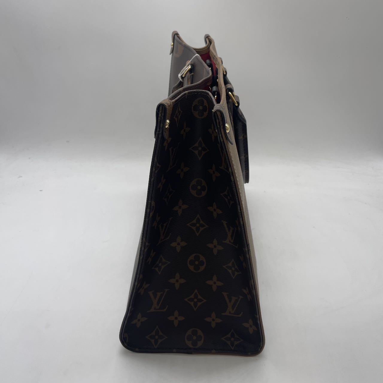Louis Vuitton On the Go Reverse MM Tote Bag Microchip LV1067