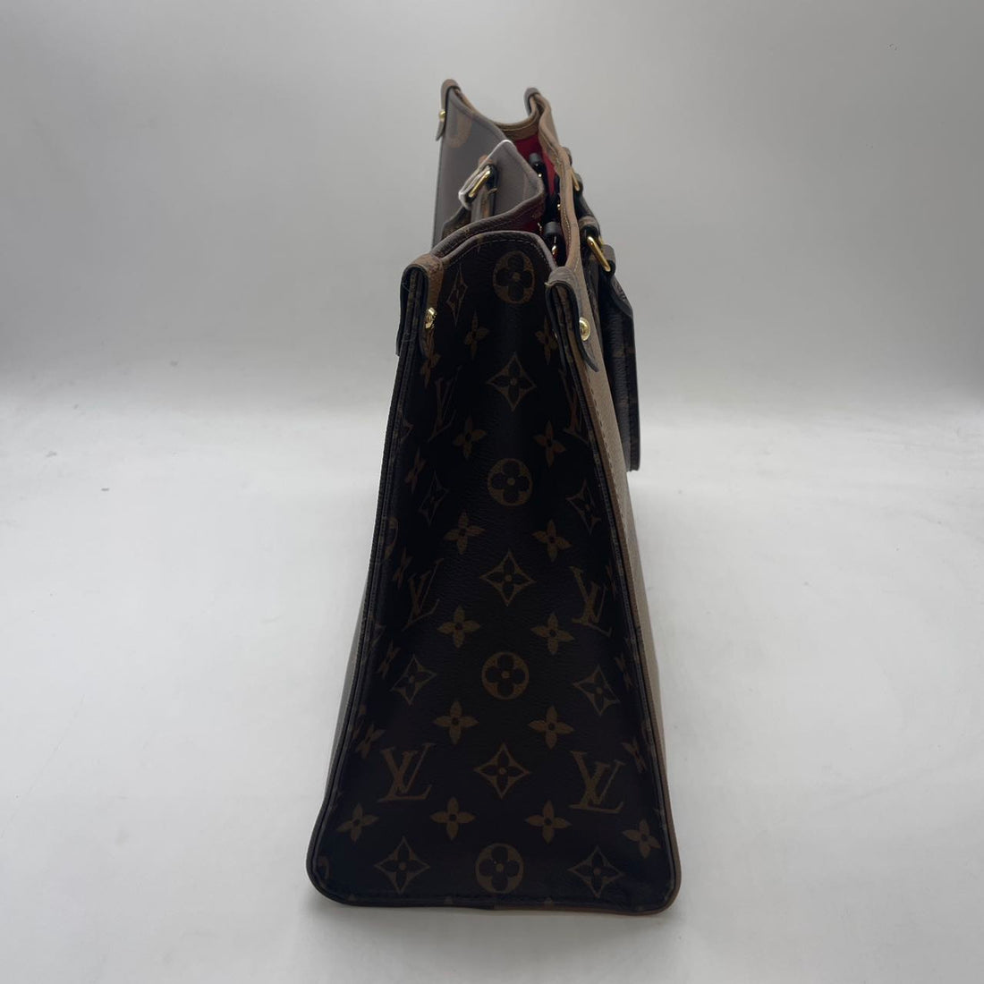 Louis Vuitton On the Go Reverse MM Tote Bag Microchip LV1067