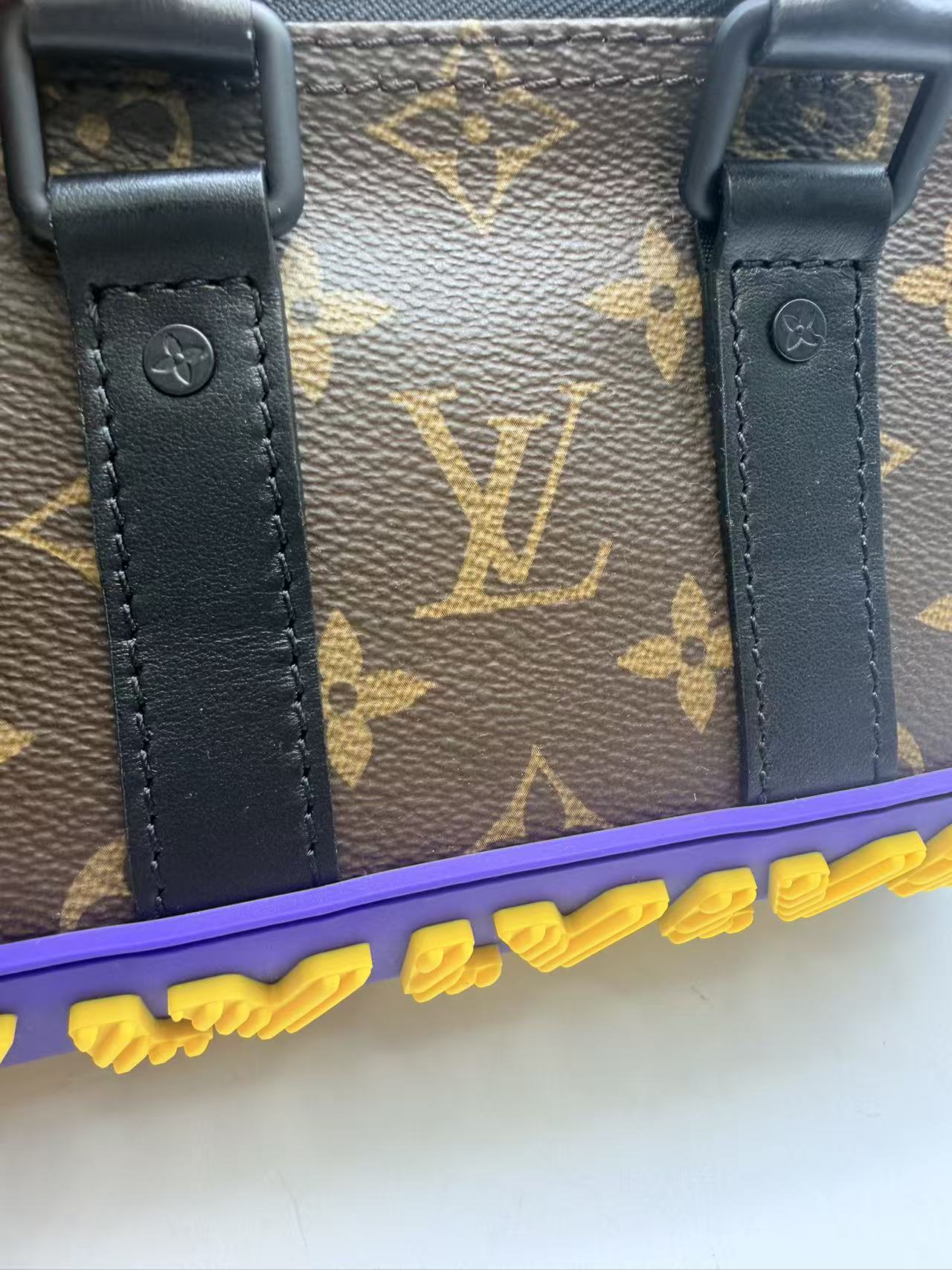 Louis Vuitton Monogram Keepall XS Rubber LV1251WM