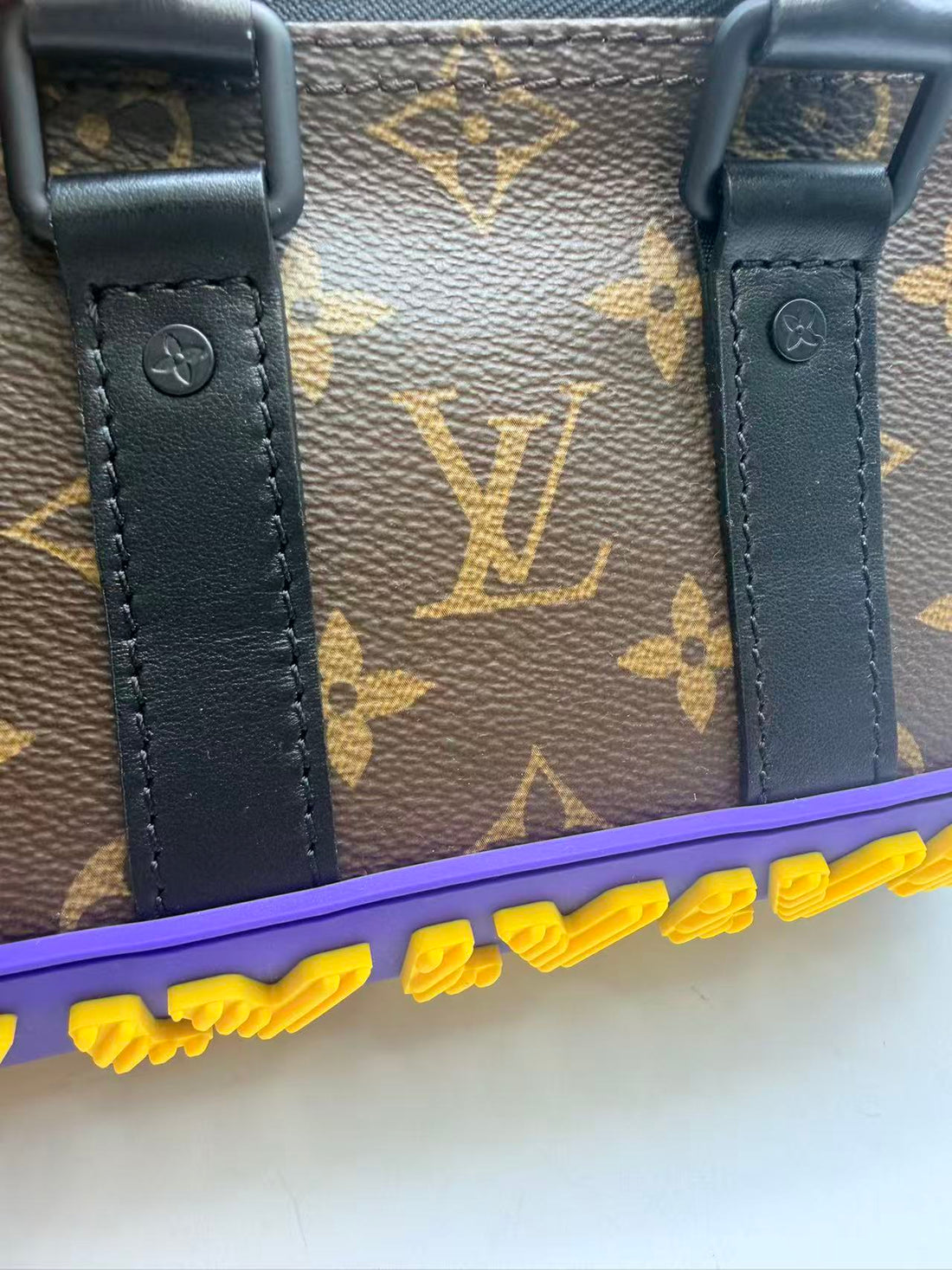 Louis Vuitton Monogram Keepall XS Rubber LV1251WM