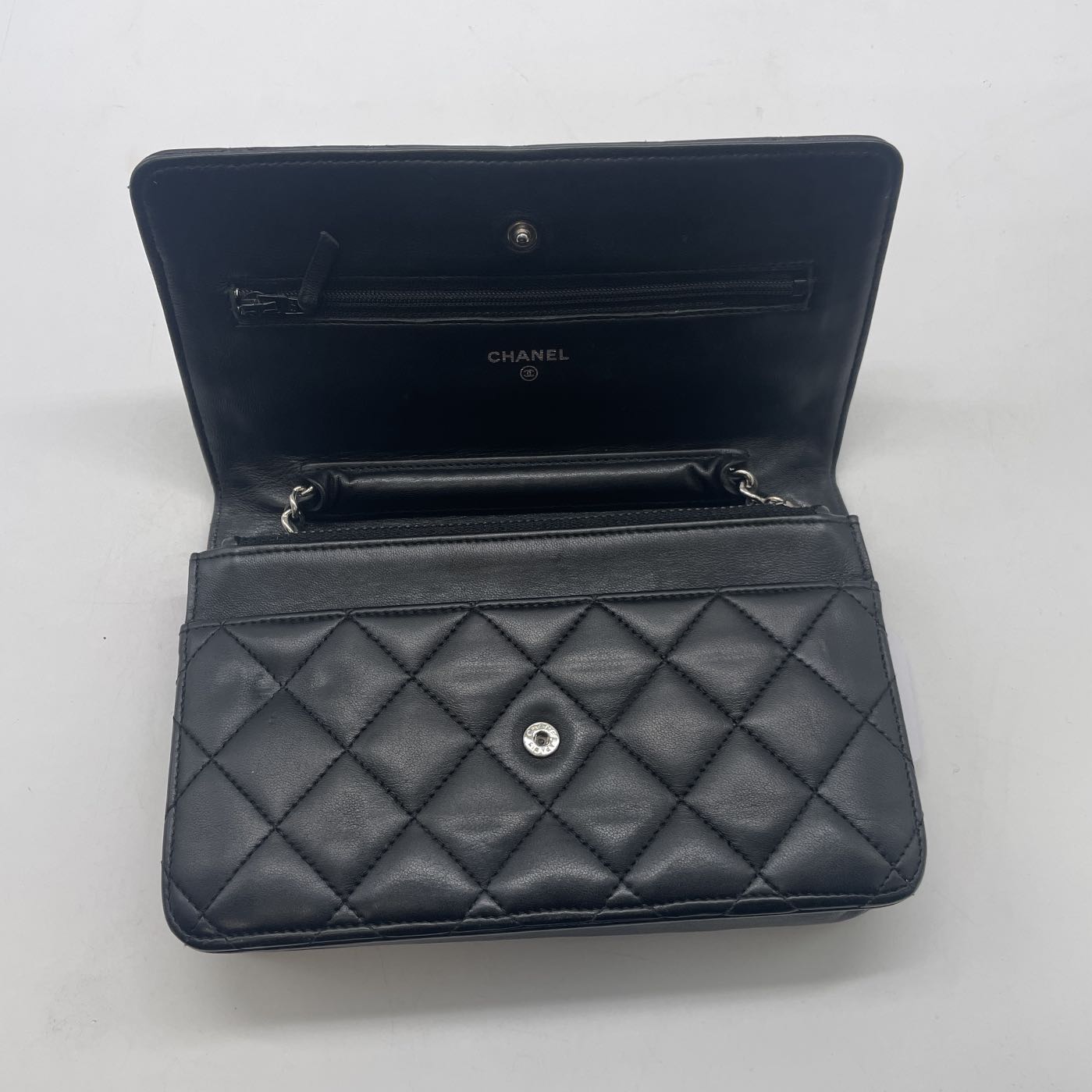 Chanel Quilted Lambskin Woc Wallet on Chain Black (21***65) CC525
